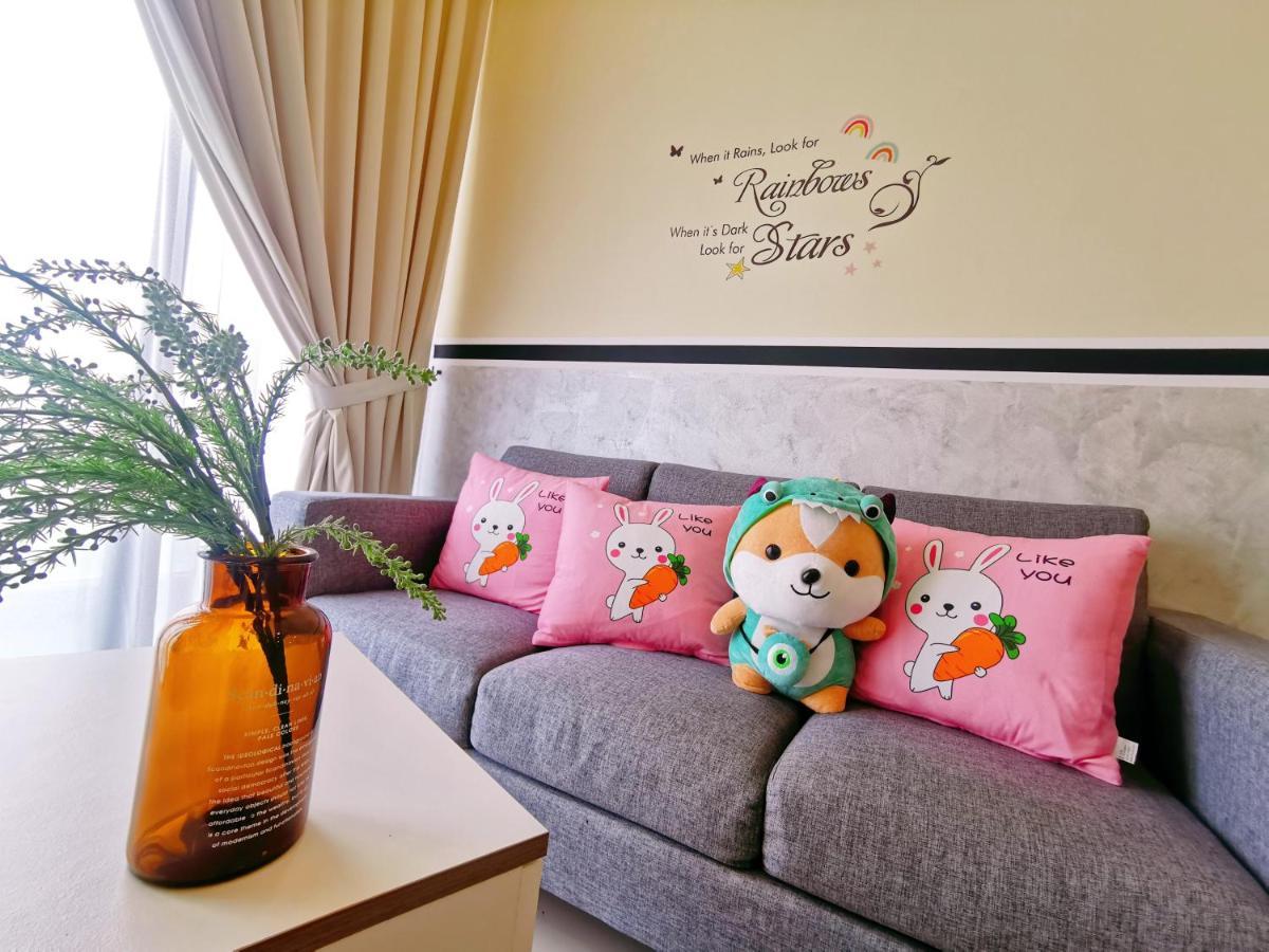 Legoland-Happyrainbow Suite At D'Pristine-8Pax With Lakeview Nusajaya  Exterior foto